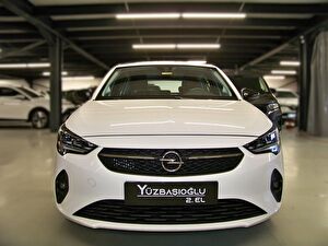 2022 Benzin Otomatik Opel Corsa Beyaz Yüzbaşıoğlu
