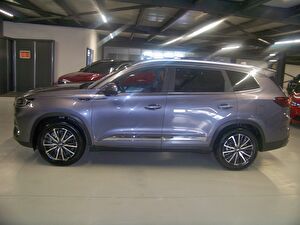 2023 Benzin Otomatik Chery Tiggo 8 Pro Gri Yüzbaşıoğlu