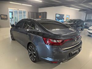 2022 Benzin Otomatik Renault Megane Gri Yüzbaşıoğlu
