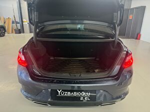 2022 Benzin Otomatik Renault Megane Gri Yüzbaşıoğlu
