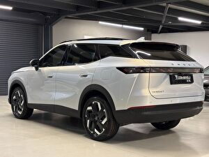 2026 Benzin Otomatik Omoda 7 Gümüş Gri Yüzbaşıoğlu