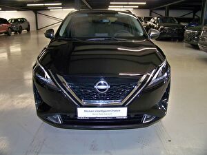 2023 Hybrid Otomatik Nissan Qashqai Siyah Yüzbaşıoğlu