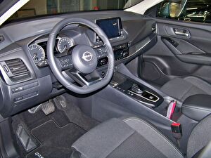 2023 Hybrid Otomatik Nissan Qashqai Siyah Yüzbaşıoğlu