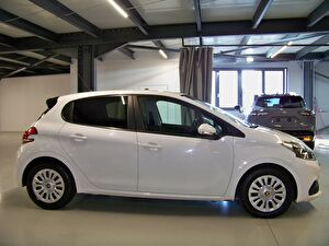 2018 Benzin Otomatik Peugeot 208 Beyaz Yüzbaşıoğlu