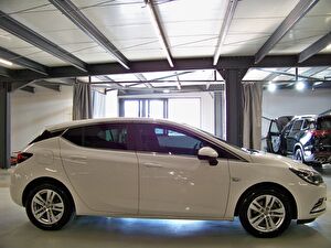 2018 Benzin Otomatik Opel Astra Beyaz Yüzbaşıoğlu