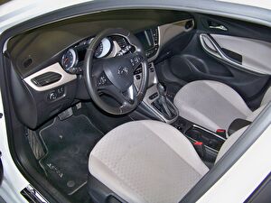2018 Benzin Otomatik Opel Astra Beyaz Yüzbaşıoğlu