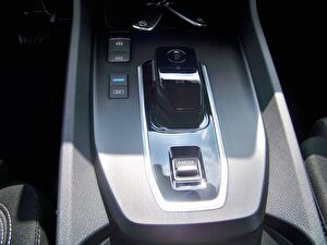 2023 Hybrid Otomatik Nissan Qashqai Mavi Yüzbaşıoğlu