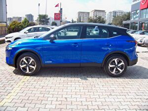 2023 Hybrid Otomatik Nissan Qashqai Mavi Yüzbaşıoğlu