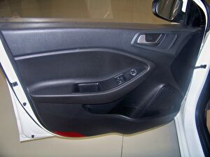 2018 Benzin Otomatik Hyundai i20 Beyaz Yüzbaşıoğlu