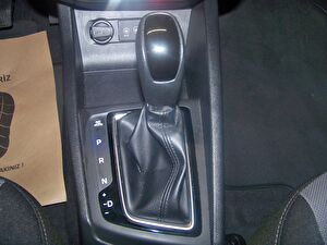 2018 Benzin Otomatik Hyundai i20 Beyaz Yüzbaşıoğlu