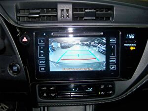 2018 Benzin Otomatik Toyota Auris Gri Yüzbaşıoğlu