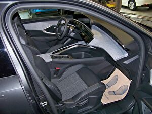 2025 PHEV Otomatik Peugeot 3008 Gri Yüzbaşıoğlu