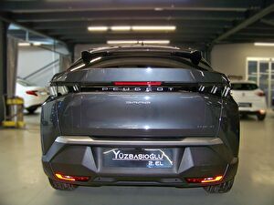 2025 PHEV Otomatik Peugeot 3008 Gri Yüzbaşıoğlu