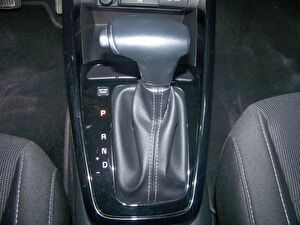 2022 Benzin Otomatik Kia Rio Gri Yüzbaşıoğlu