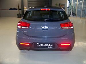 2022 Benzin Otomatik Kia Rio Gri Yüzbaşıoğlu