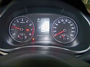2022 Benzin Otomatik Kia Rio Gri Yüzbaşıoğlu