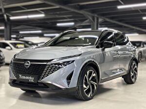 Nissan Qashqai SUV 1.3 DIG-T MHEV Platinum Premium 4x2 CVT