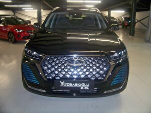 2024 Benzin Otomatik Chery Tiggo 7 Promax Siyah Yüzbaşıoğlu