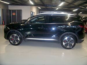 2024 Benzin Otomatik Chery Tiggo 7 Promax Siyah Yüzbaşıoğlu