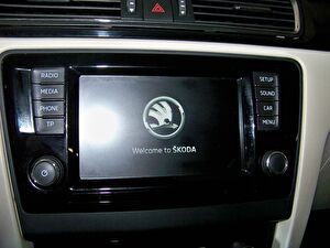 2016 Benzin Otomatik Skoda Rapid Kırmızı Yüzbaşıoğlu