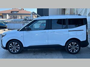 2024 Dizel Manuel Ford Tourneo Courier Beyaz Mar