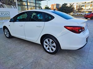 2014 Dizel Manuel Opel Astra Beyaz Mar Oto Ticaret Anonim Şirketi