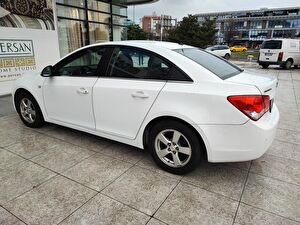 2011 Benzin Otomatik Chevrolet Cruze Beyaz Mar