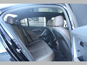 2023 Dizel Otomatik BMW 5 Serisi Siyah Mar
