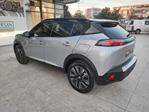 2023 Benzin Otomatik Peugeot 2008 Gri Mar