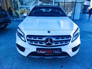 Mercedes-Benz GLA SUV SUV 200 AMG 7G-DCT