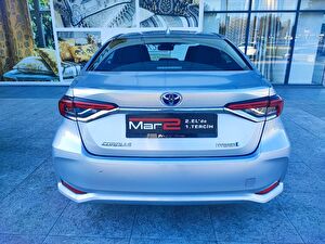 2023 Hybrid Otomatik Toyota Corolla Gri Mar