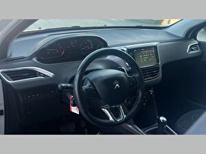 2014 Benzin Otomatik Peugeot 2008 Beyaz Mar