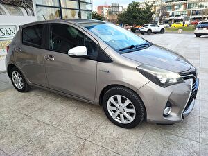 2015 Hybrid Otomatik Toyota Yaris Kahverengi Mar