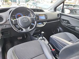 2015 Hybrid Otomatik Toyota Yaris Kahverengi Mar