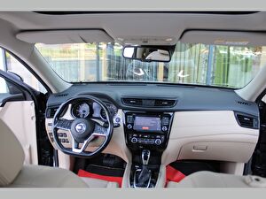 2018 Dizel Otomatik Nissan X-Trail Siyah Mar Oto Ticaret Anonim Şirketi