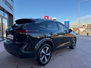 2023 MHEV Otomatik Nissan Qashqai Siyah Yılmaz