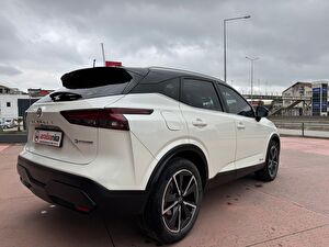 2023 Hybrid Otomatik Nissan Qashqai Beyaz Yılmaz