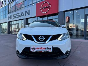 2017 Dizel Otomatik Nissan Qashqai Beyaz Yılmaz Otomotiv Akaryakıt İnşaat Nakliyat Sanayi ve Tic. Ltd. Şti.