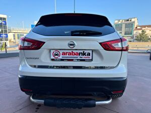 2017 Dizel Otomatik Nissan Qashqai Beyaz Yılmaz Otomotiv Akaryakıt İnşaat Nakliyat Sanayi ve Tic. Ltd. Şti.