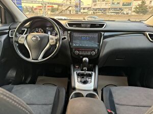 2015 Benzin Otomatik Nissan Qashqai Beyaz Yılmaz Otomotiv Akaryakıt İnşaat Nakliyat Sanayi ve Tic. Ltd. Şti.