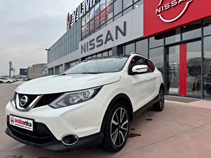 Nissan Qashqai SUV SUV 1.6 DCI Start&Stop Platinum Premium Pack X-tronic