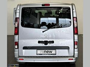 2025 Dizel Otomatik Renault Trafic Gri Çelik
