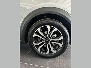 2025 Benzin Otomatik Ford Puma Gri Çelik