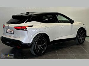 2023 Hybrid Otomatik Nissan Qashqai Beyaz Çelik