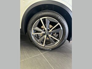2023 Hybrid Otomatik Nissan Qashqai Beyaz Çelik