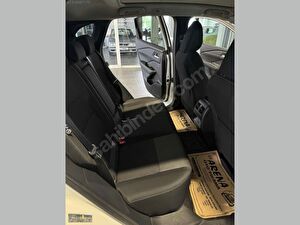 2023 Hybrid Otomatik Nissan Qashqai Beyaz Çelik