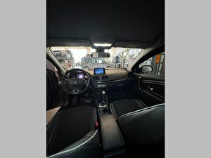 2014 Benzin Otomatik Renault Megane Gri Çelik
