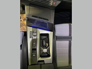 2025 Benzin Otomatik Opel Grandland Gri Çelik