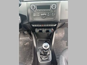 2024 Dizel Manuel Dacia Duster Beyaz Çelik