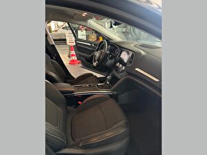2023 Benzin Otomatik Renault Megane Gri Çelik